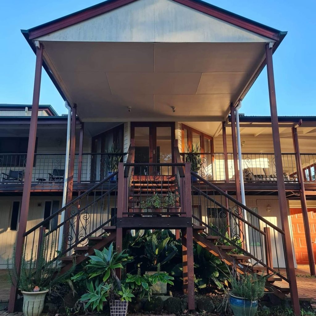Traditional Queenslander House External Areas