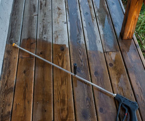 Deck Cleaning Professional Equipment Caloundra