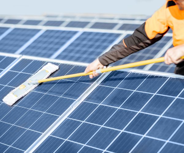 Solar Panel Cleaning And Wiping Maroochydore